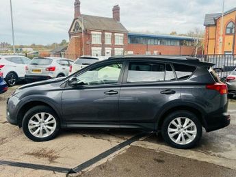 Toyota RAV4 2.2 D-CAT Invincible Auto 4WD Euro 5 5dr