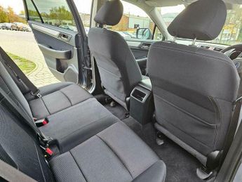 Subaru Outback 2.0D SE Lineartronic 4WD Euro 6 5dr