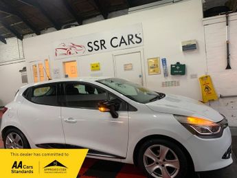 Renault Clio 1.5 dCi Dynamique MediaNav Hatchback 5dr Diesel Manual Euro 5 (s