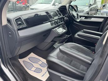 Volkswagen Caravelle 2.0 BiTDI BlueMotion Tech Executive MPV 5dr Diesel DSG Euro 6 (s