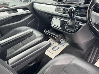 Volkswagen Caravelle 2.0 BiTDI BlueMotion Tech Executive MPV 5dr Diesel DSG Euro 6 (s