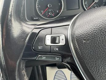 Volkswagen Caravelle 2.0 BiTDI BlueMotion Tech Executive MPV 5dr Diesel DSG Euro 6 (s