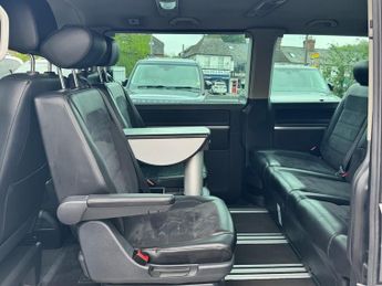 Volkswagen Caravelle 2.0 BiTDI BlueMotion Tech Executive MPV 5dr Diesel DSG Euro 6 (s
