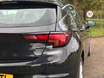 Vauxhall Astra SRI NAV S/S