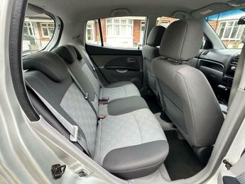 Kia Picanto 1.1 LX 5dr