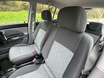 Kia Picanto 1.1 LX 5dr