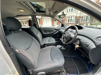 Toyota Yaris 1.3 VVT-i T Spirit 3dr