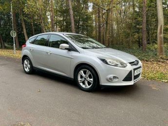 Ford Focus 1.0T EcoBoost Zetec Euro 5 (s/s) 5dr