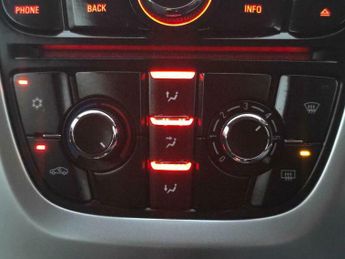 Vauxhall Astra 1.6i SRi Auto Euro 6 5dr