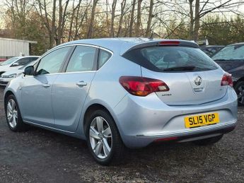 Vauxhall Astra 1.6i SRi Auto Euro 6 5dr