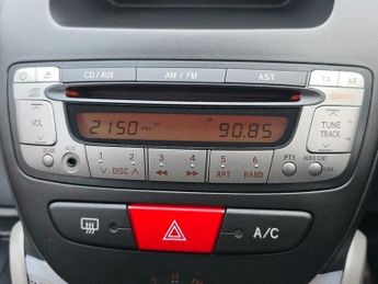 Peugeot 107 1.0 12V Active 2 Tronic Euro 5 3dr