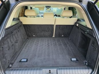 Land Rover Range Rover Sport SDV6 HSE DYNAMIC