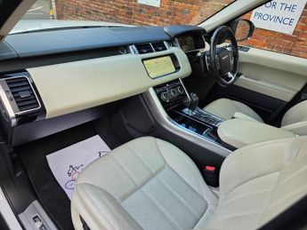 Land Rover Range Rover Sport SDV6 HSE DYNAMIC