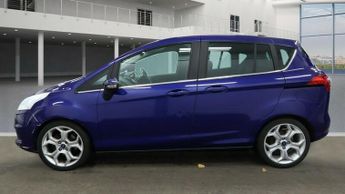 Ford B Max TITANIUM X NAVIGATOR