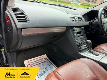 Volvo XC90 2.4 D5 SE Lux SUV 5dr Diesel Geartronic AWD (224 g/km, 182 bhp)