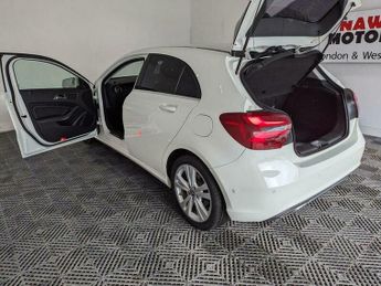 Mercedes-Benz A Class 1.5 A180d Sport (Premium) 7G-DCT Euro 6 (s/s) 5dr