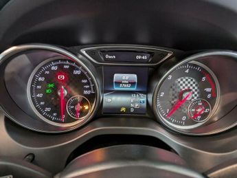 Mercedes-Benz A Class 1.5 A180d Sport (Premium) 7G-DCT Euro 6 (s/s) 5dr