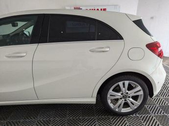 Mercedes-Benz A Class 1.5 A180d Sport (Premium) 7G-DCT Euro 6 (s/s) 5dr