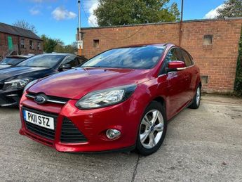 Ford Focus 1.6 Zetec Euro 5 5dr