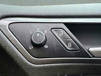 Volkswagen Golf 1.4 TSI SE Nav DSG Euro 6 (s/s) 5dr