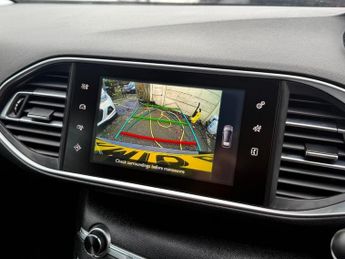 Peugeot 308 2.0 BlueHDi Allure EAT Euro 6 5dr 147BHP