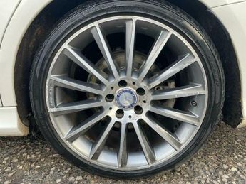 Mercedes-Benz C Class 2.1 C220d AMG Line (Premium) 7G-Tronic+ Euro 6 (s/s) 5dr