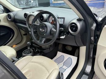 MINI Countryman 1.6 Cooper Auto Euro 5 5dr