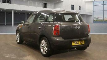 MINI Countryman 1.6 Cooper Auto Euro 5 5dr