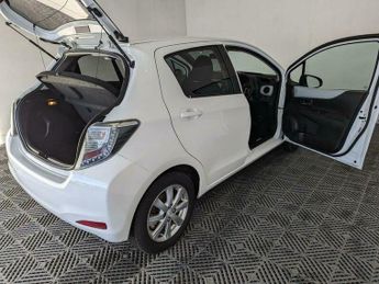 Toyota Yaris 1.5 VVT-h T4 CVT Euro 5 5dr