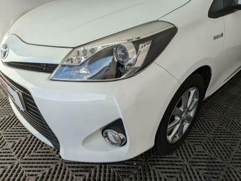 Toyota Yaris 1.5 VVT-h T4 CVT Euro 5 5dr