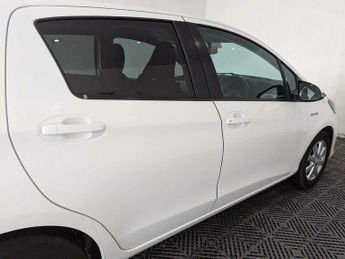 Toyota Yaris 1.5 VVT-h T4 CVT Euro 5 5dr