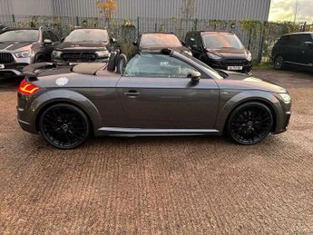 Audi TT 2.0 TFSI 45 Black Edition Roadster S Tronic quattro Euro 6 (s/s)