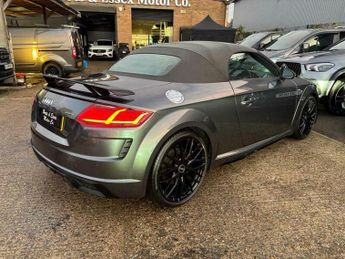 Audi TT 2.0 TFSI 45 Black Edition Roadster S Tronic quattro Euro 6 (s/s)