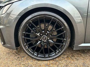 Audi TT 2.0 TFSI 45 Black Edition Roadster S Tronic quattro Euro 6 (s/s)