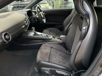 Audi TT 2.0 TFSI 45 Black Edition Roadster S Tronic quattro Euro 6 (s/s)