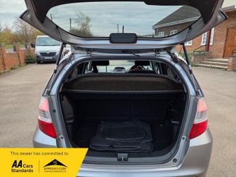 Honda Jazz 1.4 i-VTEC EX Hatchback 5dr Petrol i SHIFT Euro 4 (100 ps)