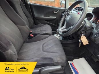 Honda Jazz 1.4 i-VTEC EX Hatchback 5dr Petrol i SHIFT Euro 4 (100 ps)