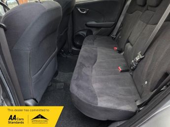 Honda Jazz 1.4 i-VTEC EX Hatchback 5dr Petrol i SHIFT Euro 4 (100 ps)