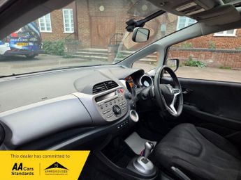 Honda Jazz 1.4 i-VTEC EX Hatchback 5dr Petrol i SHIFT Euro 4 (100 ps)