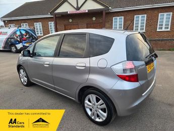 Honda Jazz 1.4 i-VTEC EX Hatchback 5dr Petrol i SHIFT Euro 4 (100 ps)