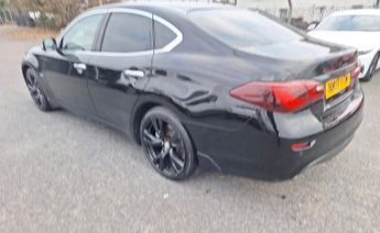 Infiniti Q70 SPORT D