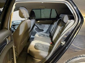 Volkswagen Golf 2.0 TDI BlueMotion Tech GT DSG Euro 5 (s/s) 5dr