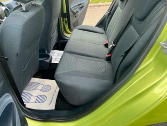 Ford Fiesta 1.25 Zetec 5dr