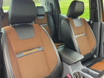 Ford Ranger WILDTRAK 4X4 DCB TDCI