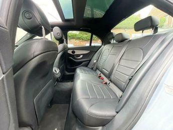 Mercedes-Benz C Class 2.1 C250d AMG Line (Premium) 7G-Tronic+ Euro 6 (s/s) 4dr