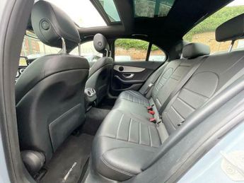 Mercedes-Benz C Class 2.1 C250d AMG Line (Premium) 7G-Tronic+ Euro 6 (s/s) 4dr