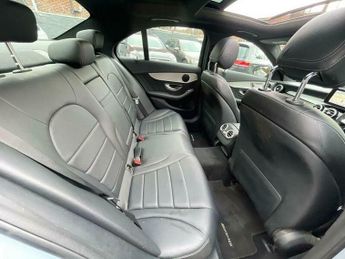 Mercedes-Benz C Class 2.1 C250d AMG Line (Premium) 7G-Tronic+ Euro 6 (s/s) 4dr