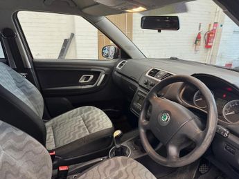 Skoda Fabia 2 16V 85