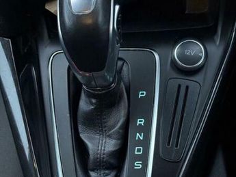 Ford Focus 1.6 Titanium Hatchback 5dr Petrol Powershift Euro 6 (125 ps)