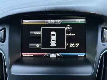 Ford Focus 1.6 Titanium Hatchback 5dr Petrol Powershift Euro 6 (125 ps)